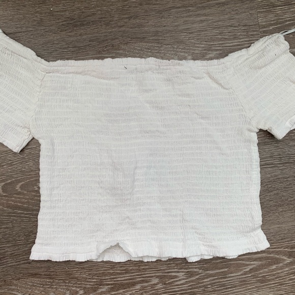 Boho Chic Ribbed Crop Top - Picture 4 of 4